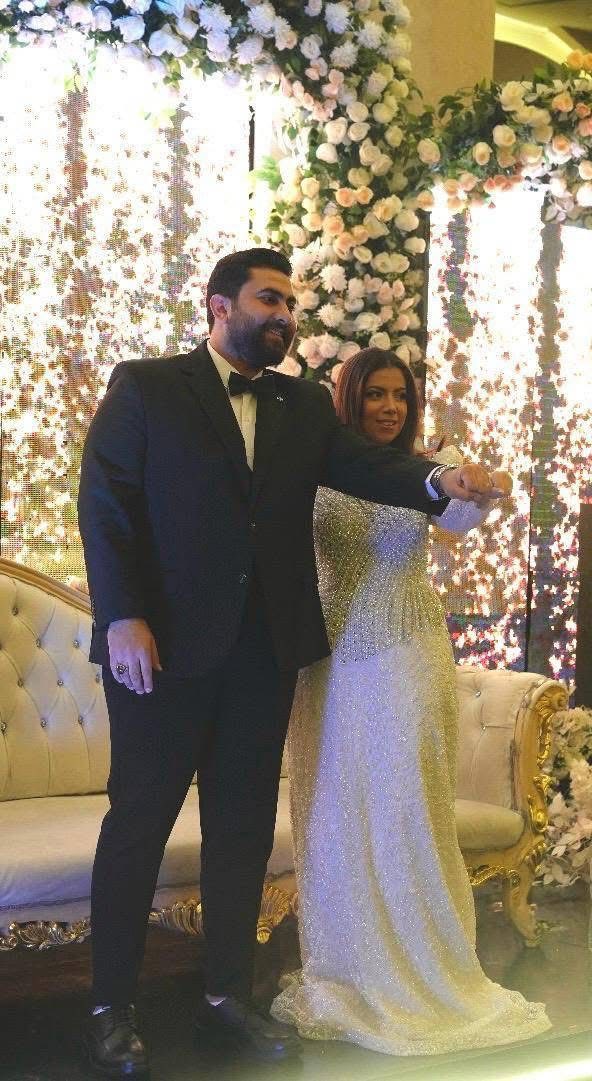 موديل تُتهم بخطف زوج من خلال مشهد تمثيلي لإعلان