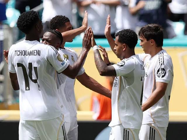 القنوات المفتوحة الناقلة لمشاهدة بث مباشر مباراة ريال مدريد وتيرول اليوم