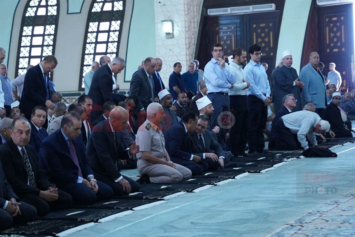 صلاة الجنازة على علي المصيلحي