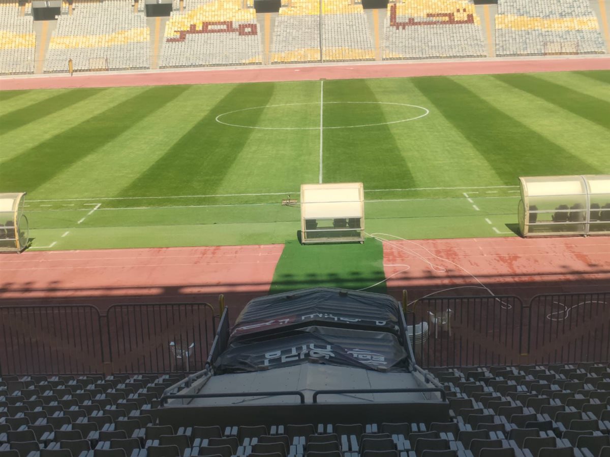 الانتهاء من تطوير أرضية استاد برج العرب استعدادًا للموسم الجديد