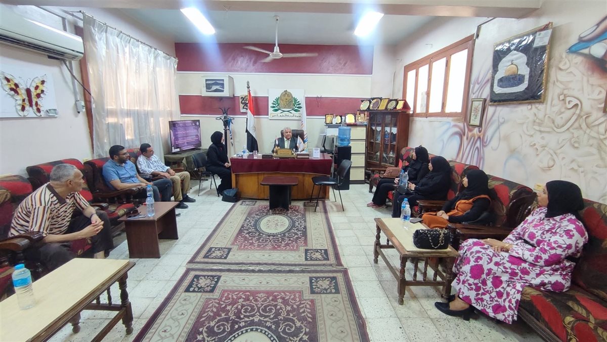 إجتماع وكيل وزارة التربية والتعليم بالأقصر