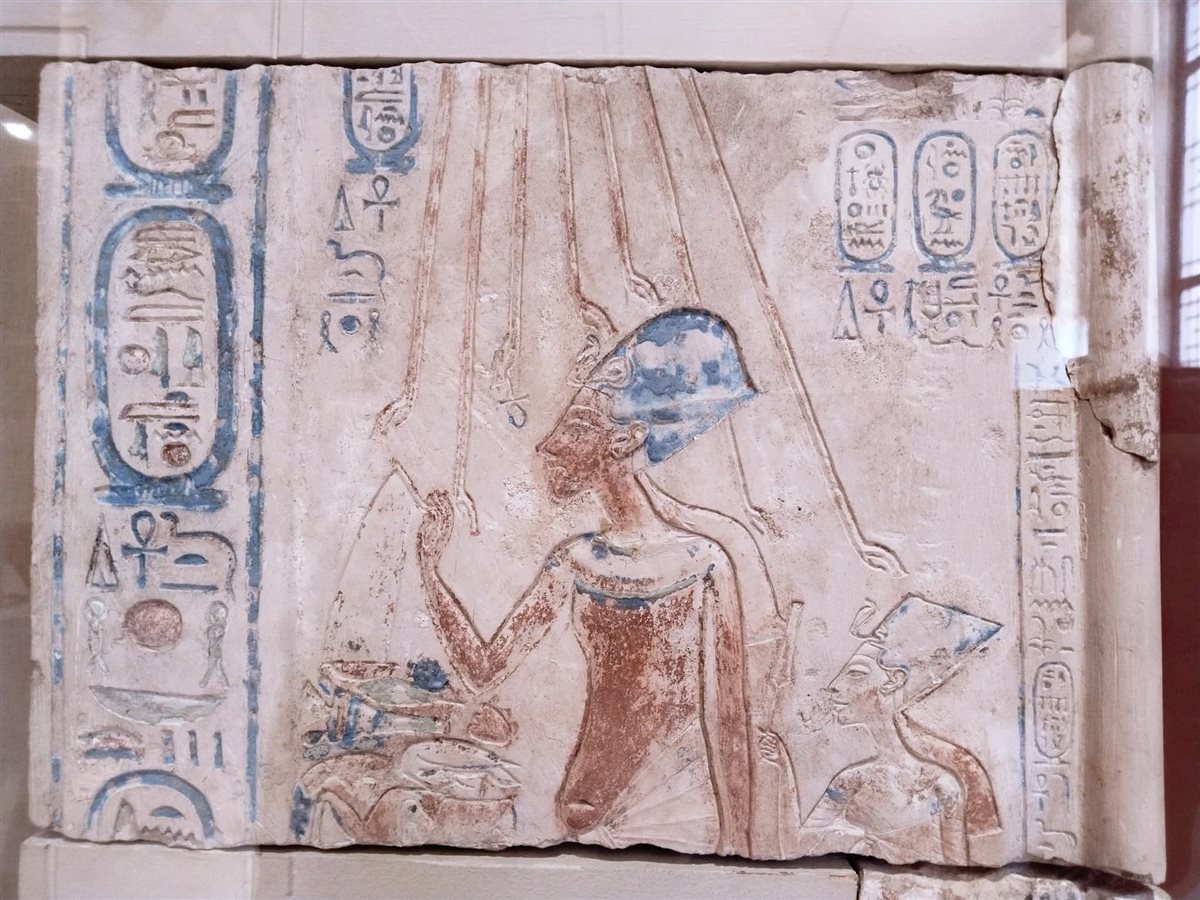 واجهة أثرية نادرة من كنوز تل العمارنة