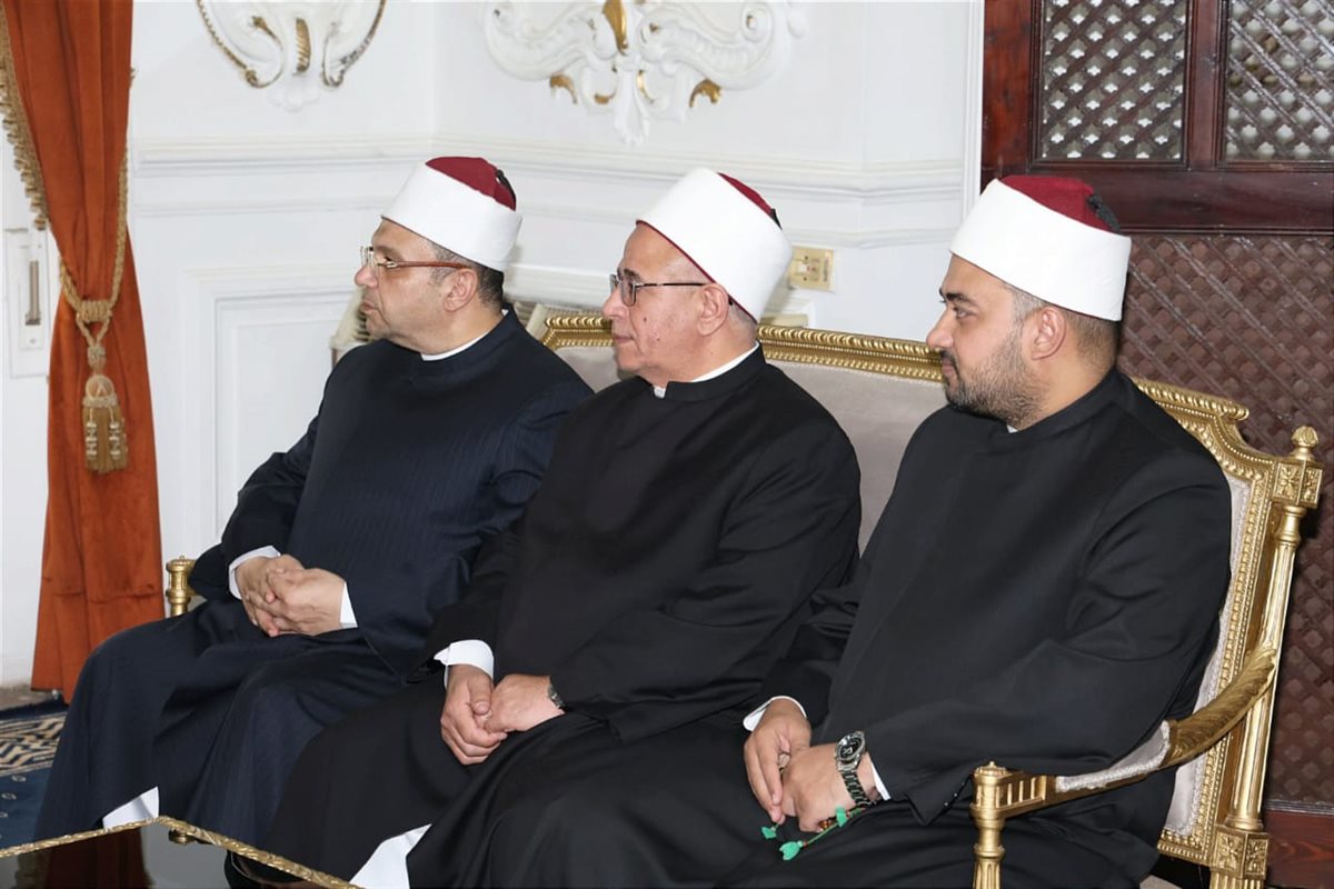 الأزهري يبحث مع سفير كازاخستان تبادل الخبرات واستضافة الأئمة والباحثين