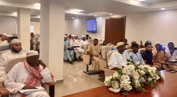 <strong> أكاديمية الأزهر العالمية تنظم ندوة بعنوان تحديات اللغة والنسق المعرفي في العمل الدعوي</strong>