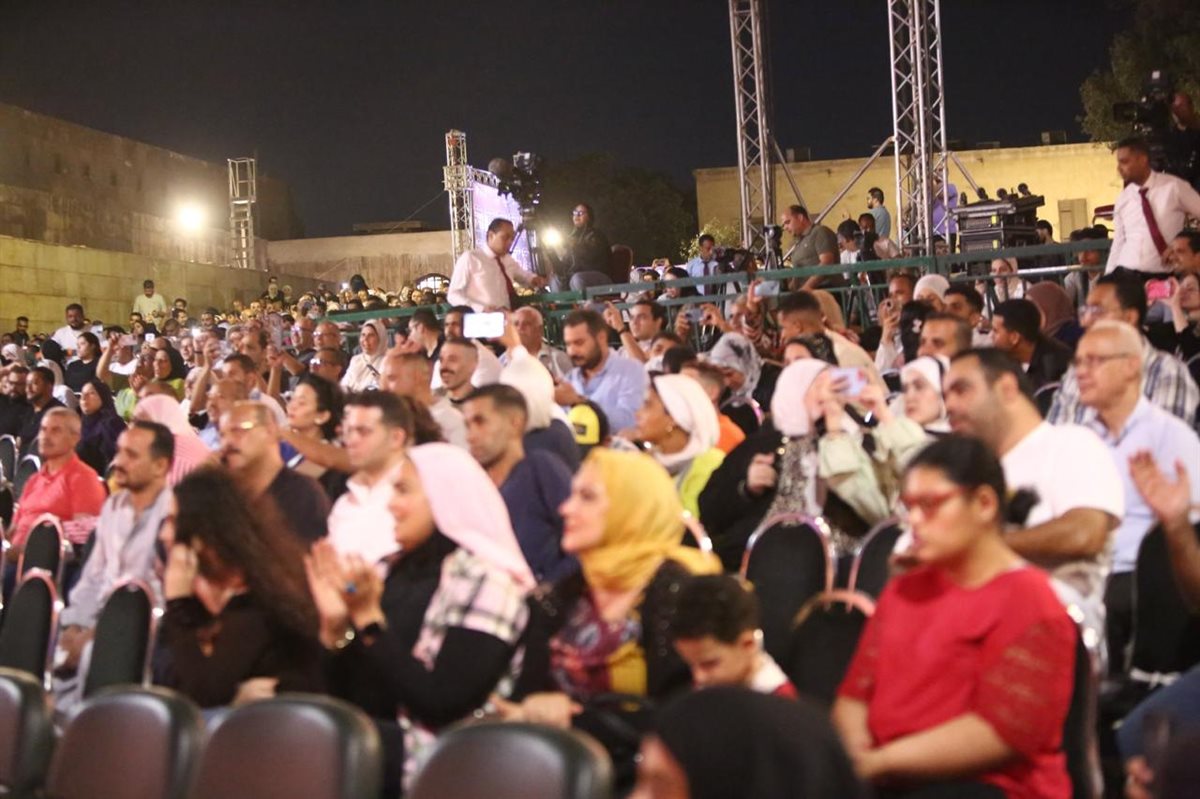 رحاب مسرح المحكى إلى ملتقى للروحانيات والألحان