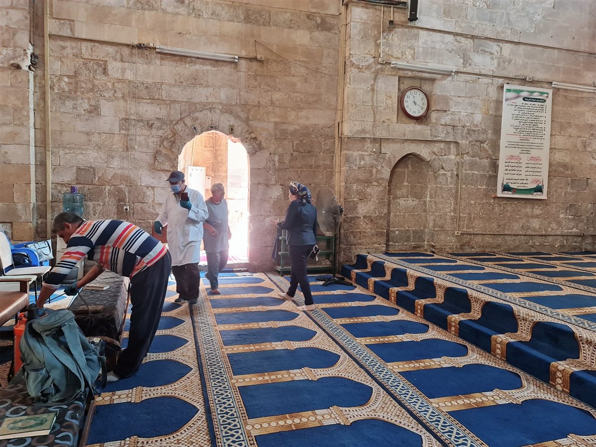 تطهير المساجد وحماية التراث على يد فرق الأزمات بوزارة السياحة