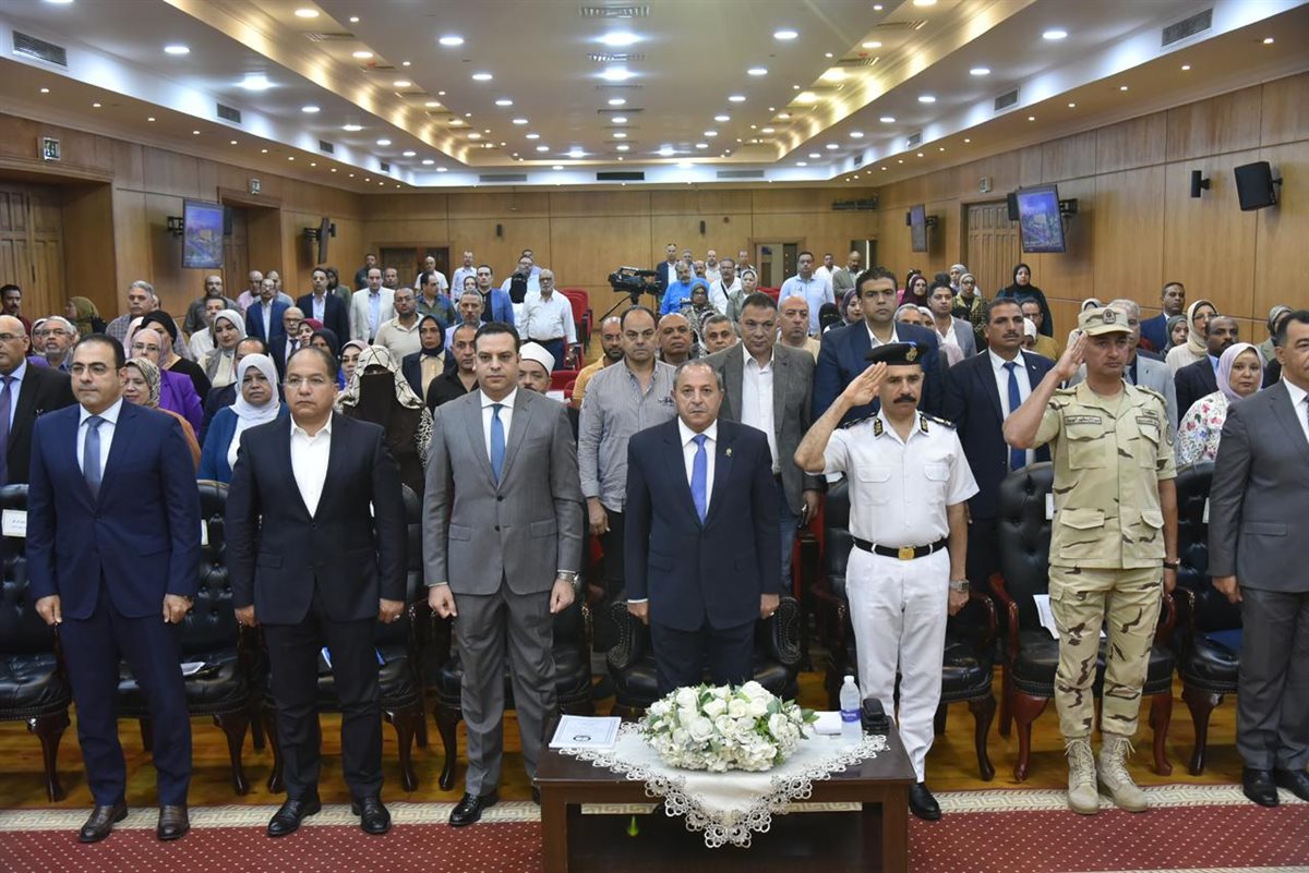 جلسة أعمال المجلس التنفيذي لمحافظة بورسعيد