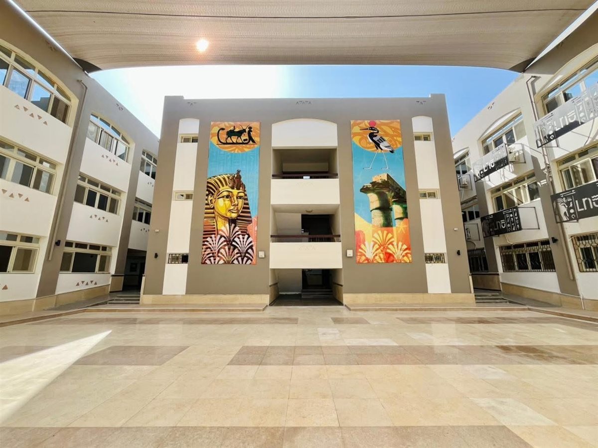 جامعة الأقصر الأهلية تستعد لإستقبال طلابها 