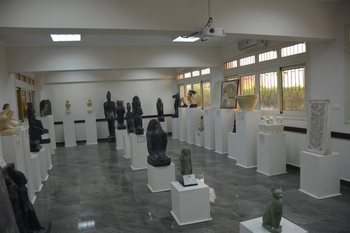 جامعة الأقصر الأهلية تستعد لإستقبال طلابها 