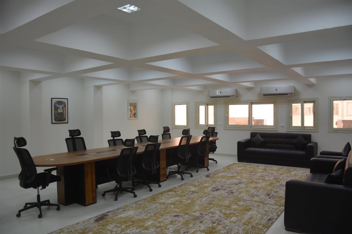 جامعة الأقصر الأهلية تستعد لإستقبال طلابها 