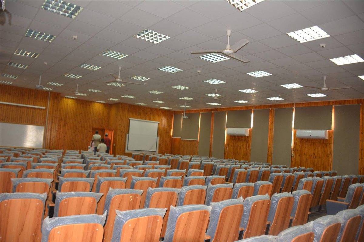 جامعة الأقصر الأهلية تستعد لإستقبال طلابها 