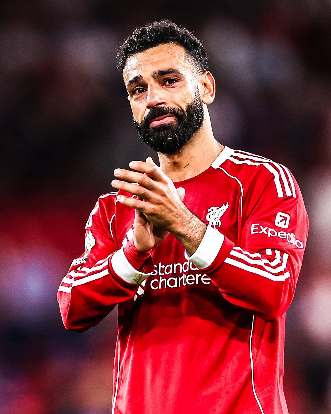 محمد صلاح يبكي تأثرًا بوفاة زميله ديوجو جوتا