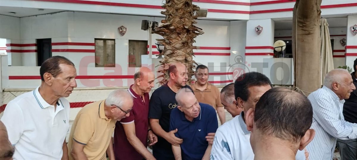 جلسة رموز نادي الزمالك
