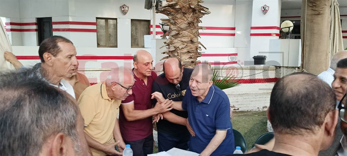 جلسة رموز نادي الزمالك