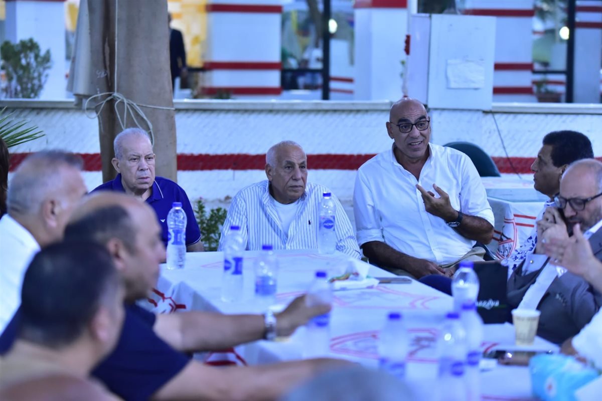 رموز الزمالك مع مجلس الإدارة