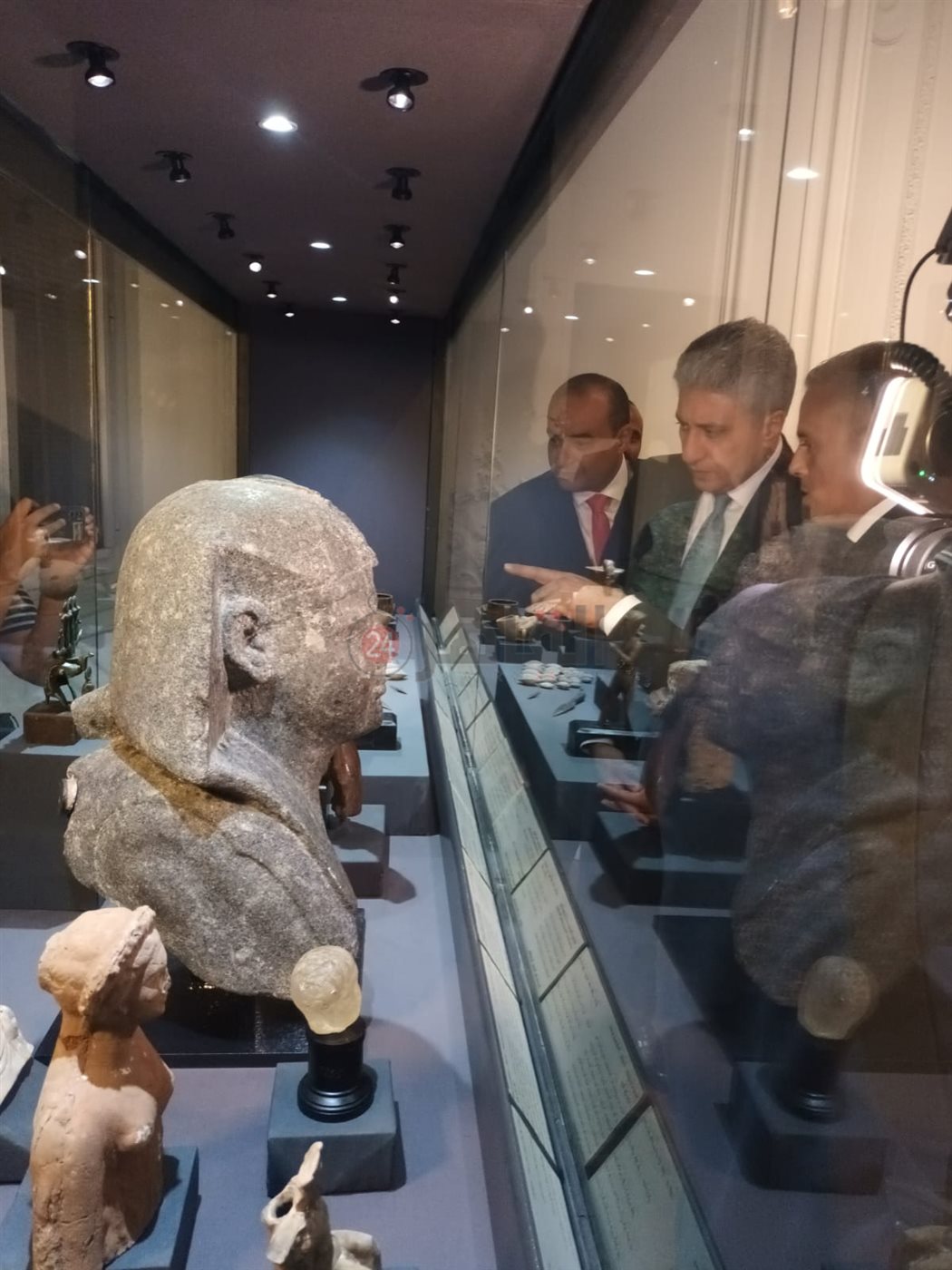 لصور الأولي لمعرض الآثار الغارقة بمتحف الإسكندرية القومي