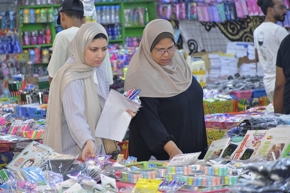 معرض أهلا مدارس ببورسعيد 