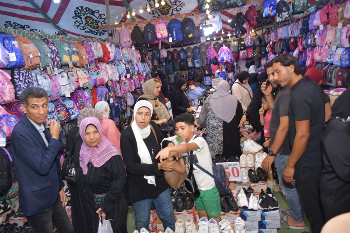 معرض أهلا مدارس ببورسعيد 