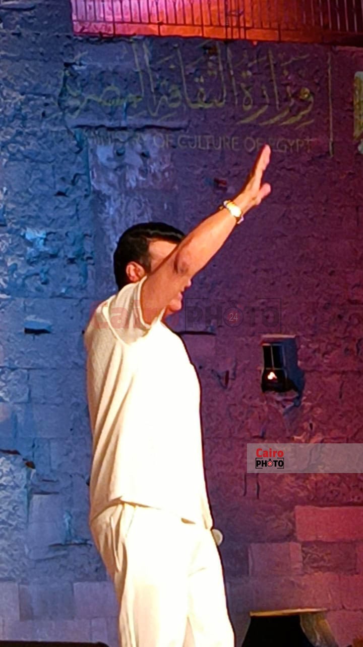 حفل إيهاب توفيق في مهرجان القلعة