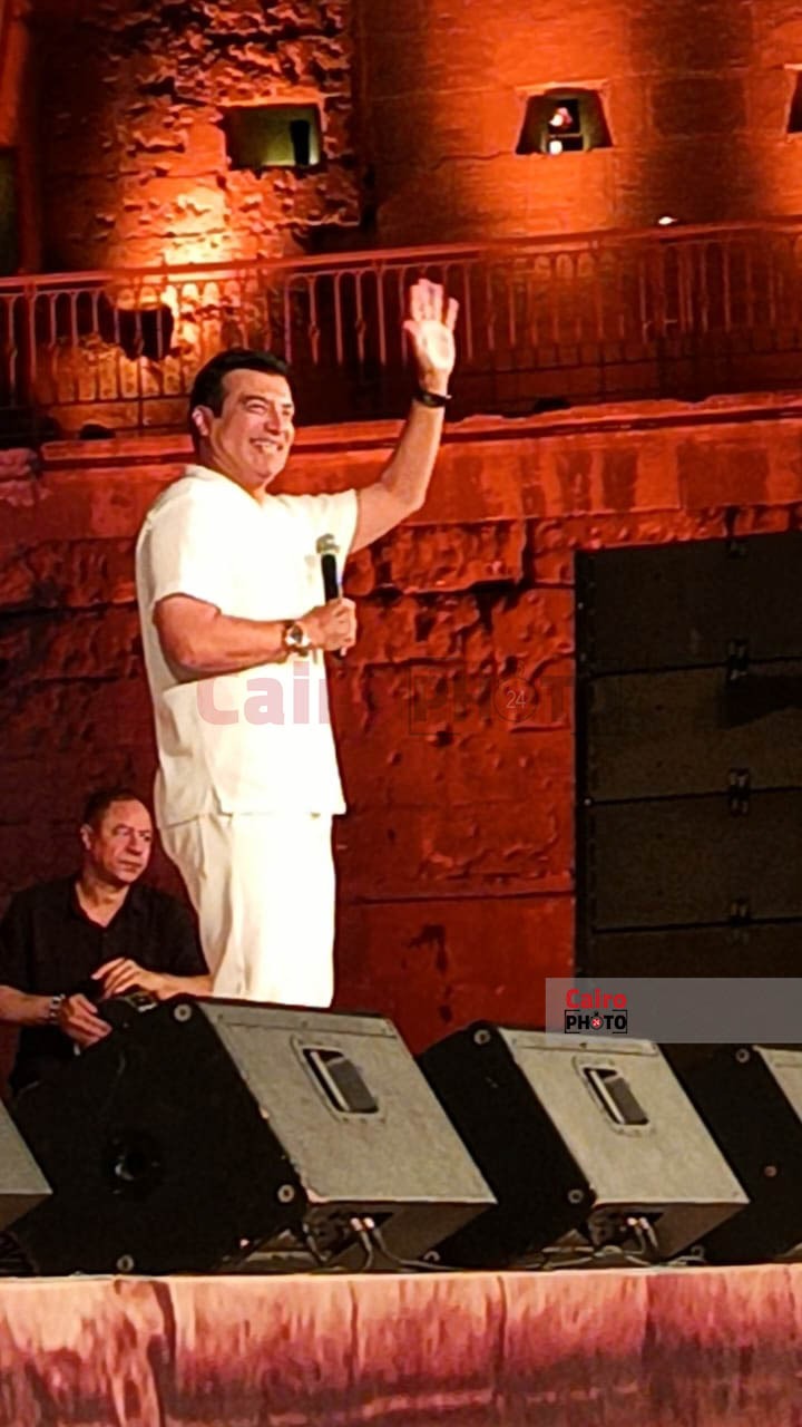 حفل إيهاب توفيق في مهرجان القلعة