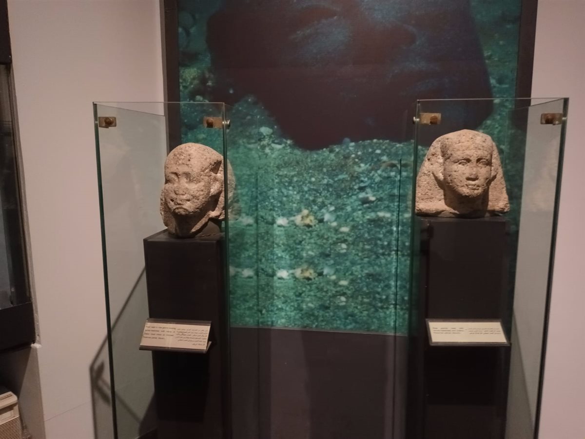 قطع أثرية من ميناء أبو قير البحري بالإسكندرية