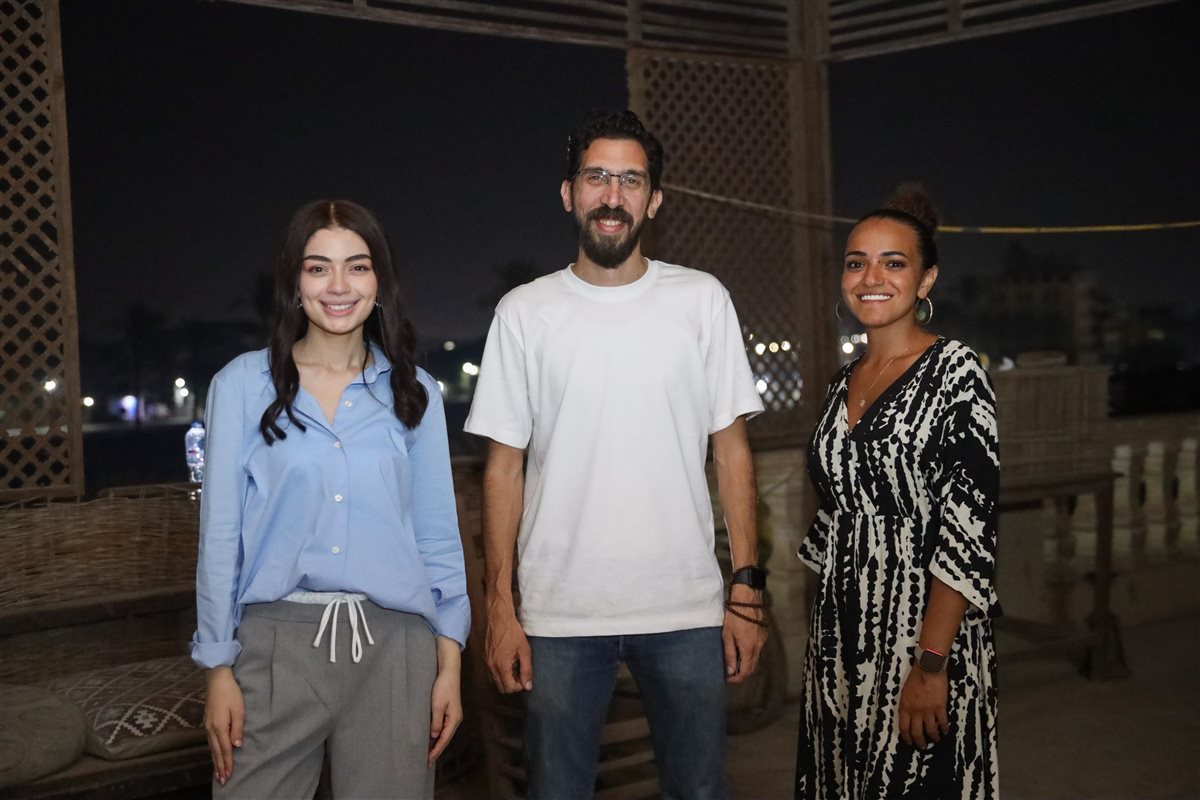 لقطات من انتهاء تصوير حكاية هند لمسلسل ما تراه ليس كما يبدو