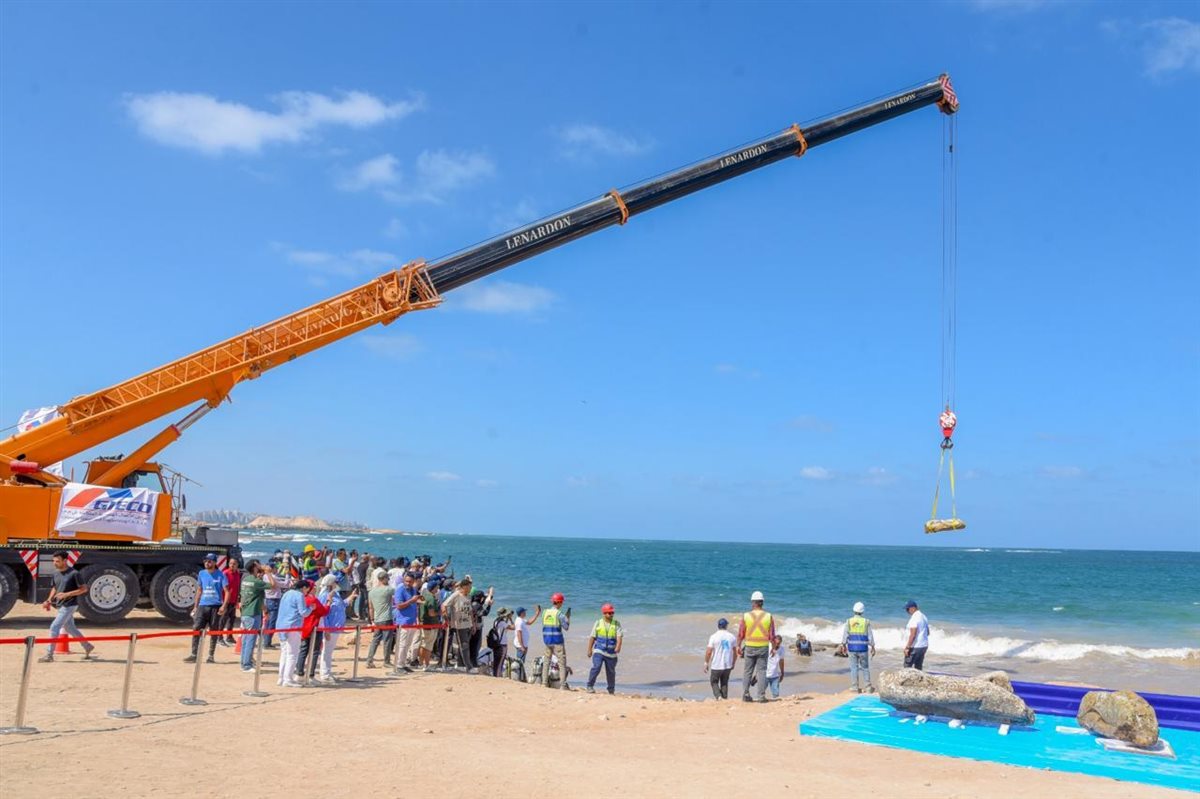 انتشال اثار غارقة 