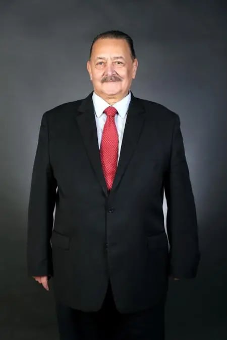 الدكتور أحمد سعد