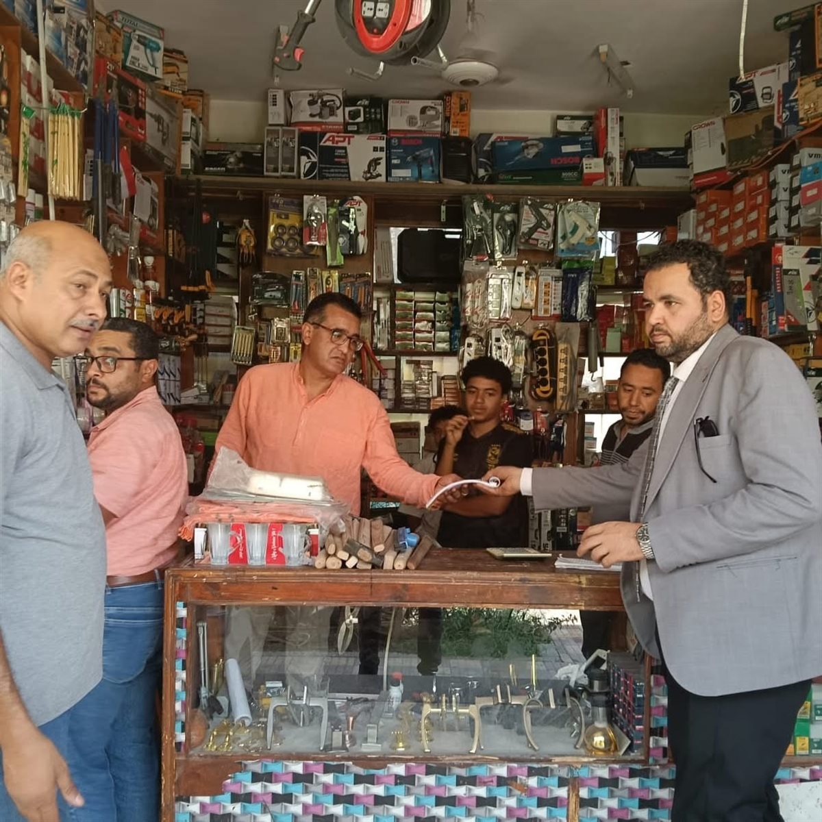 حملات مكثفة لتموين الأقصر