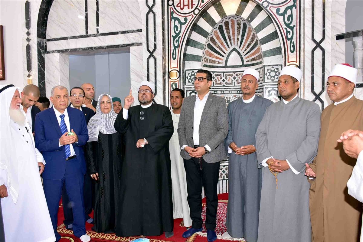 نائب محافظ الأقصر يفتتح مسجد جديد بطيبة