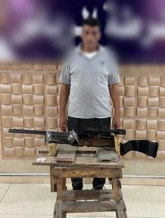 المتهم والمضبوطات 