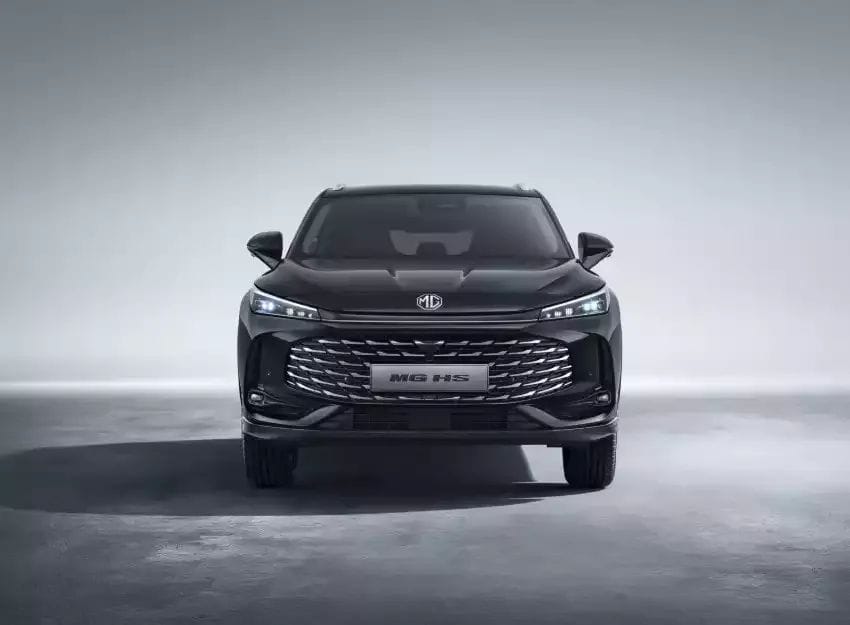 إم جي HS هايبرد 