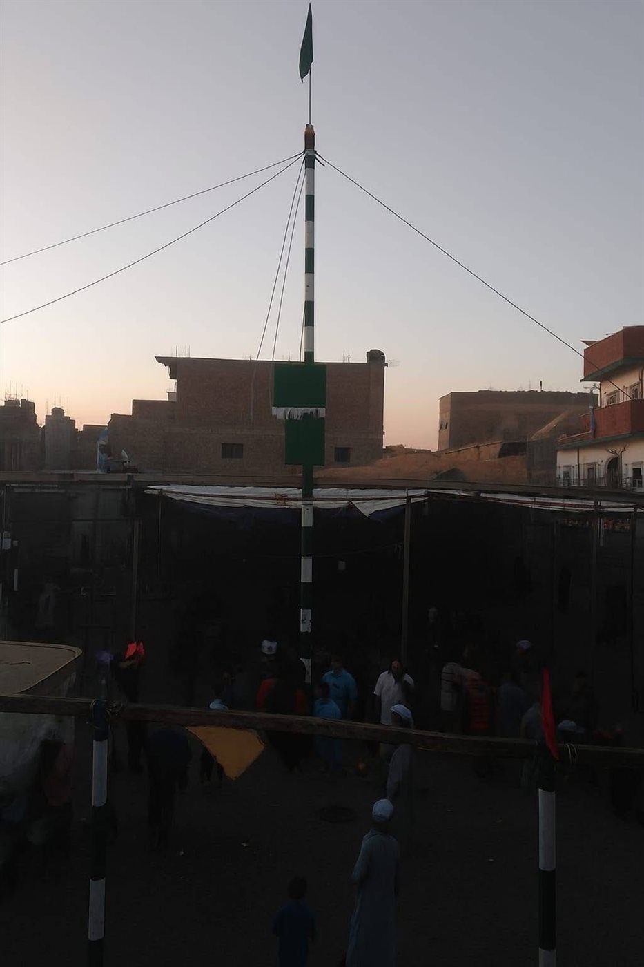 الساري الأخضر 