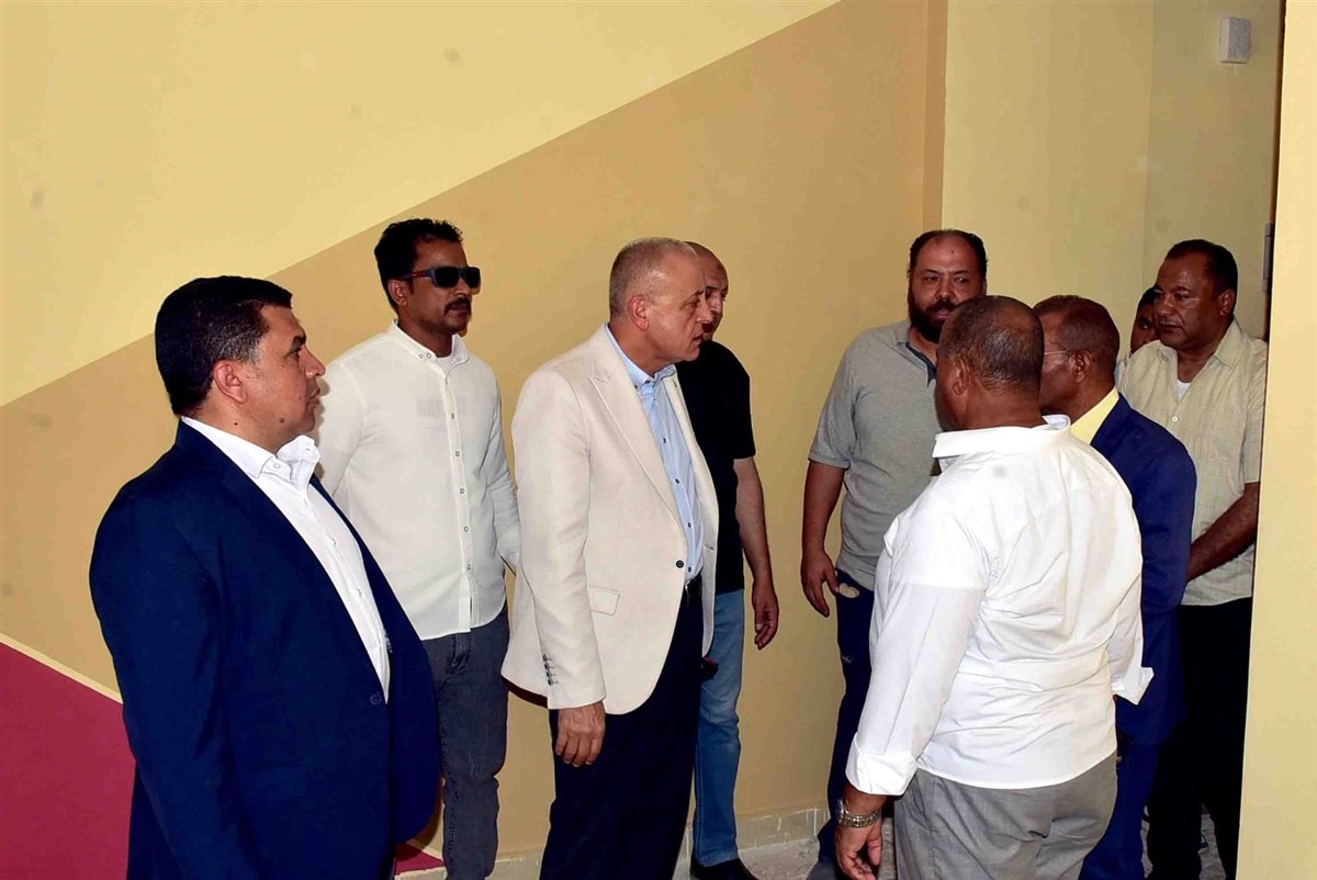 جولة محافظ الأقصر