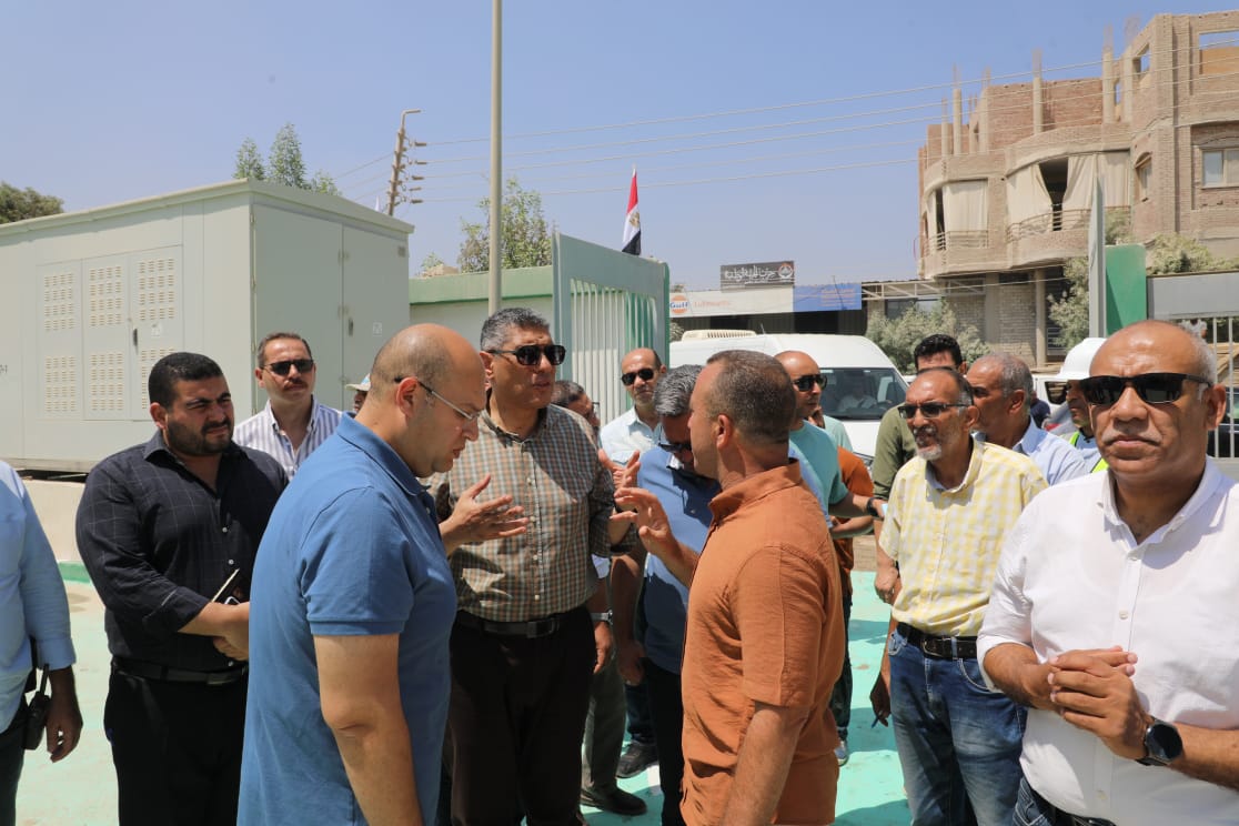 التشغيل التجريبي لمحطتي صرف صحي البرمبل وصول