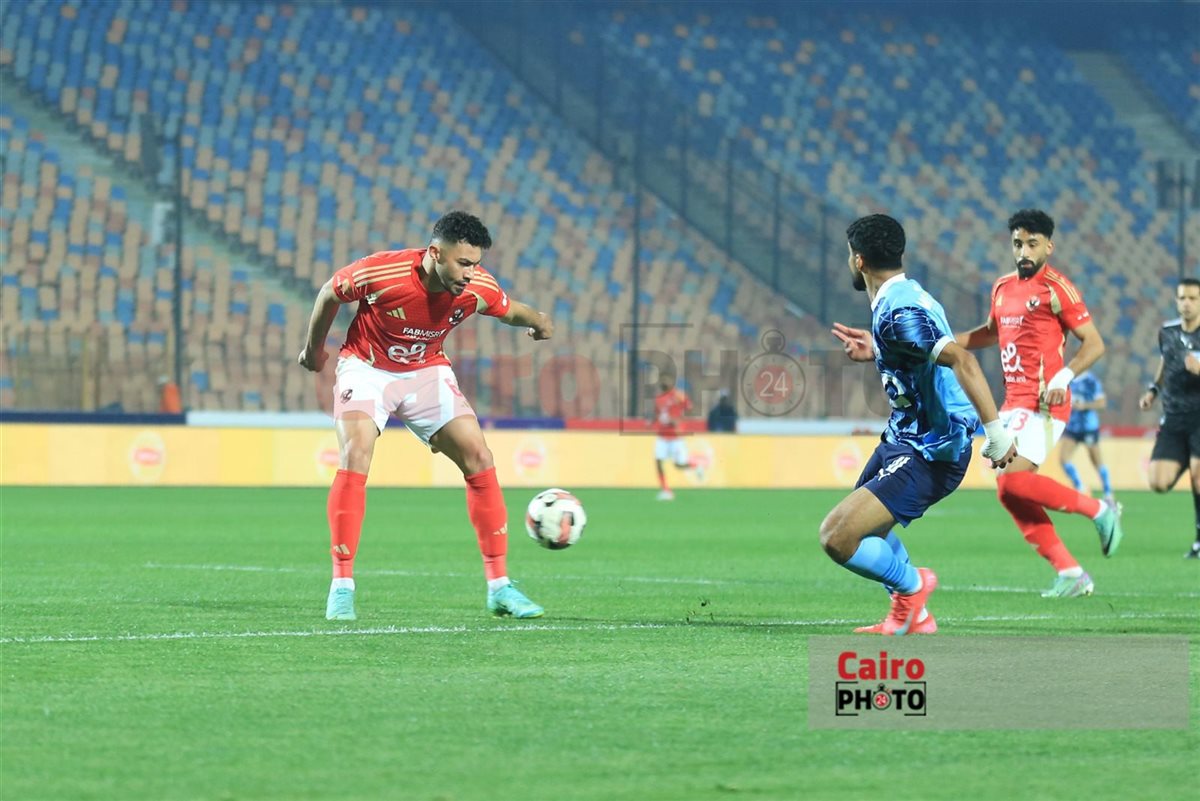 موعد مباراة الأهلي وبيراميدز القادمة في الدوري المصري 2025-2026 والقنوات الناقلة