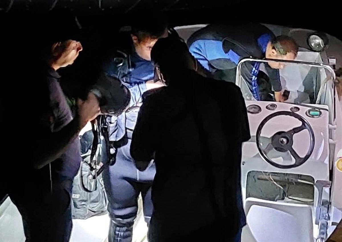 استمرار عمليات الإنقاذ والبحث عن جثمان شاب بالنيل