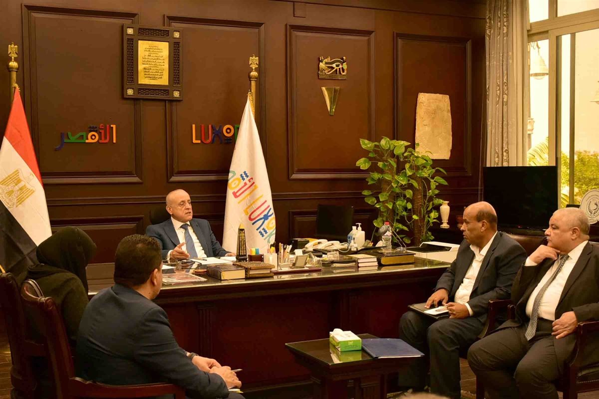 محافظ الأقصر واهالي المدامود