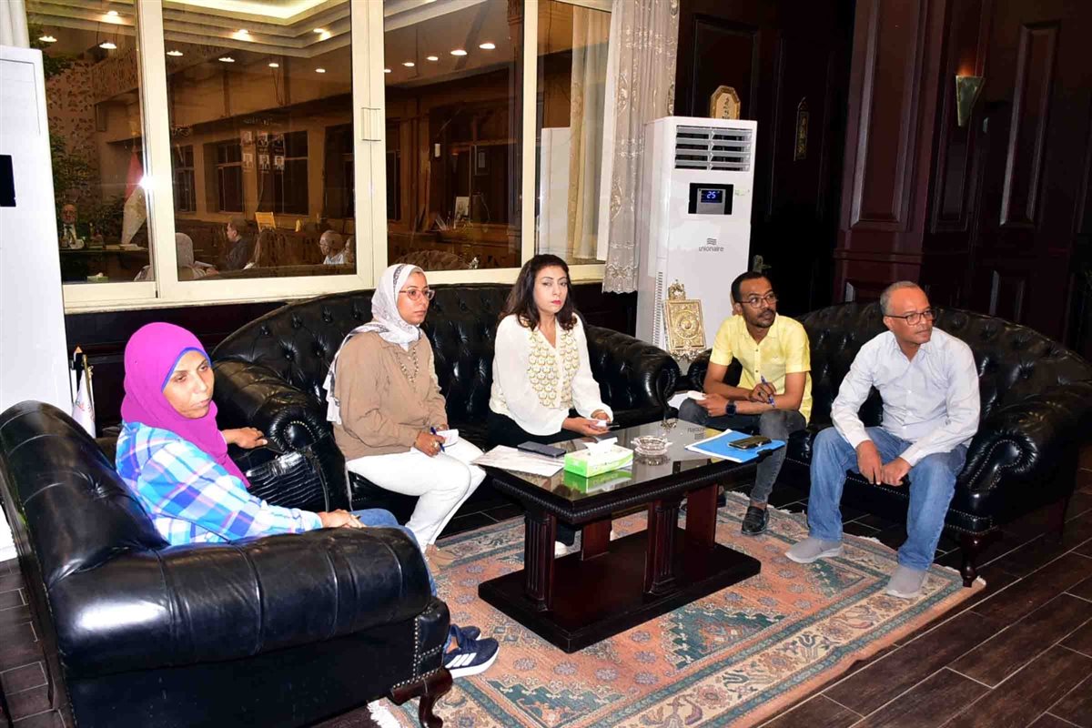 محافظ الأقصر واهالي المدامود