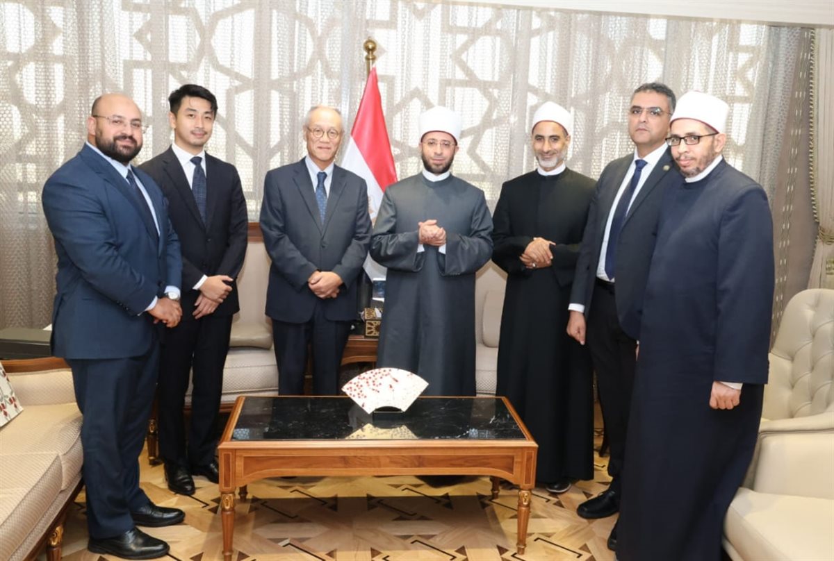 وزير الأوقاف يستقبل سفير اليابان بالقاهرة