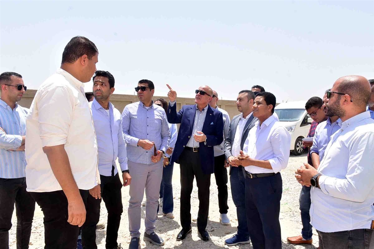 محافظ الأقصر وجولة تفقدية بالبر الغربي 