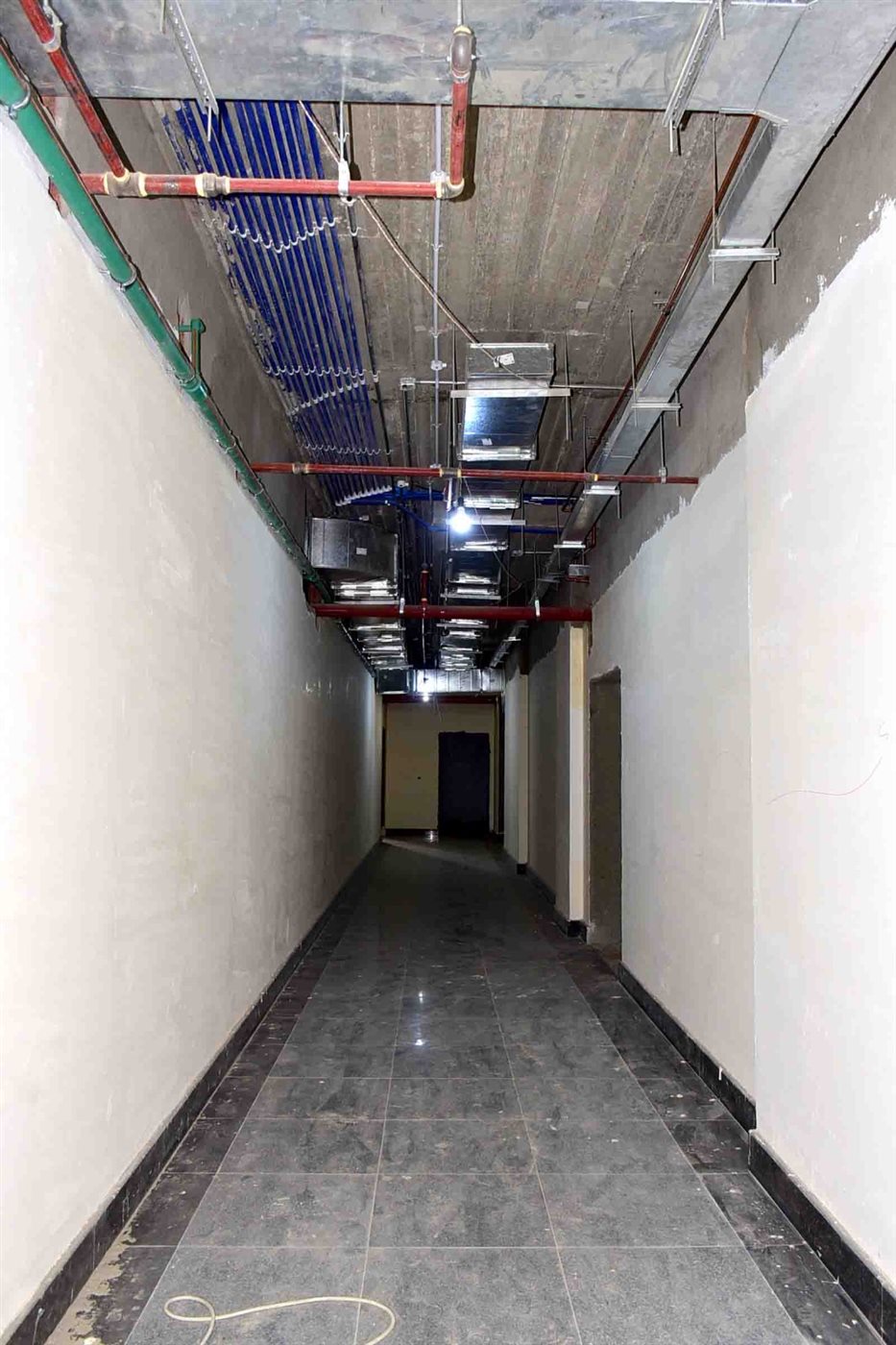 محافظ الأقصر وجولة تفقدية بالبر الغربي 