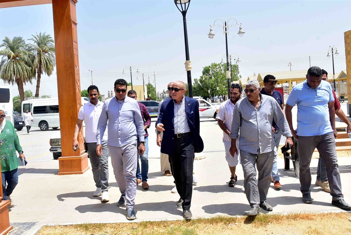 محافظ الأقصر وجولة تفقدية بالبر الغربي 