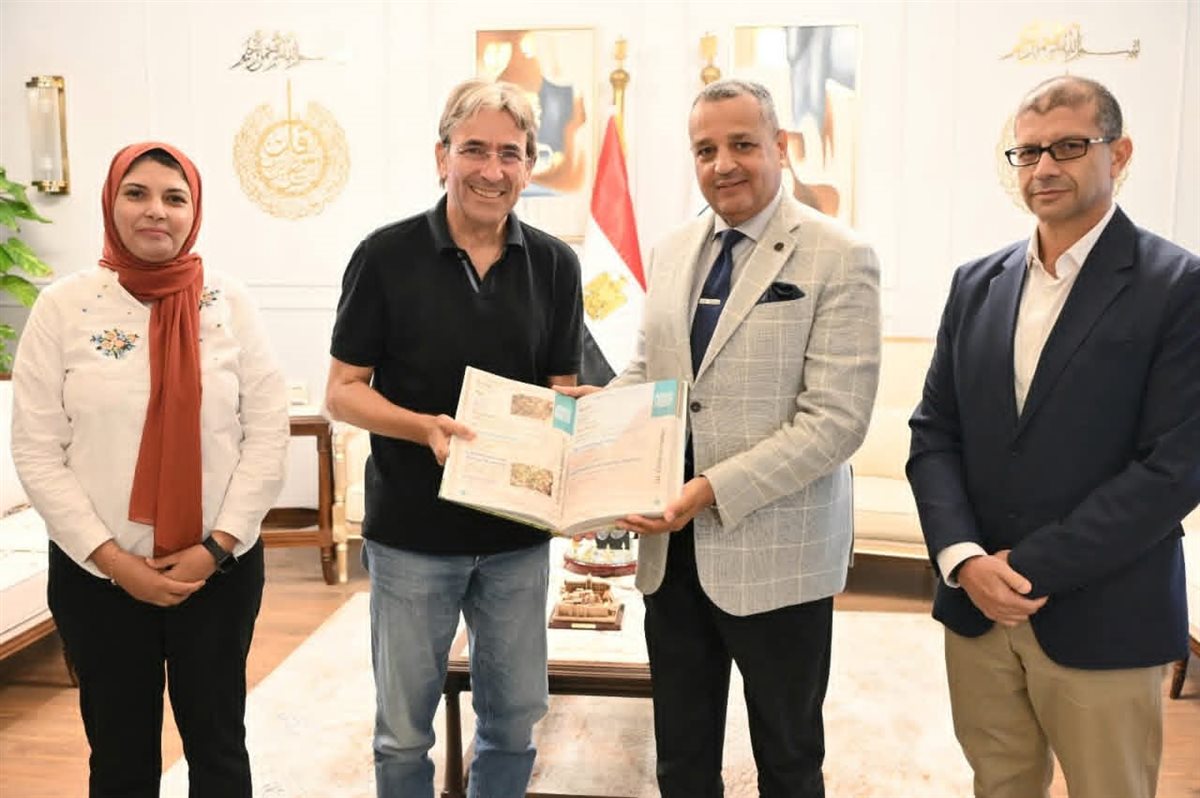 خلال اللقاء