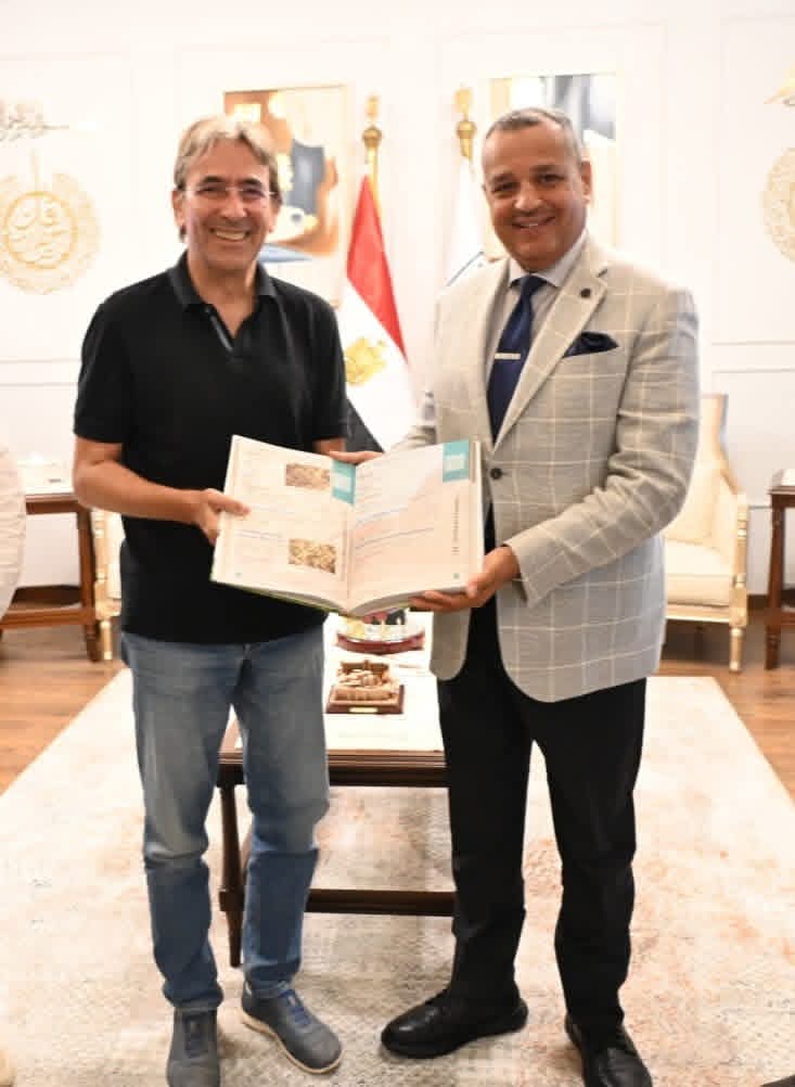 خلال اللقاء