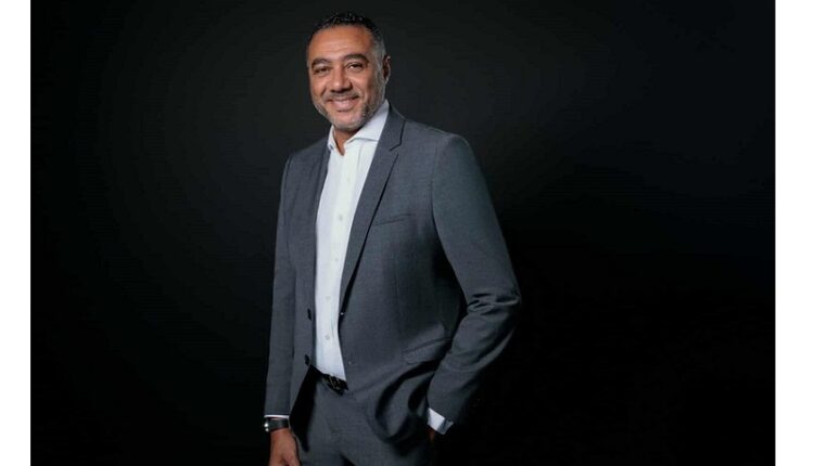 أيمن عصام الرئيس التنفيذي للشؤون الخارجية لمجموعة ڤوداكوم العالمية