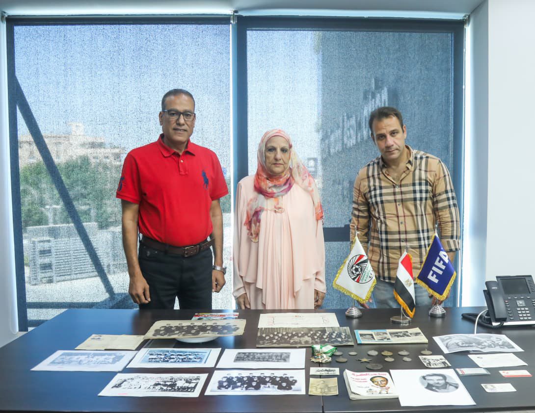 أسرة كابتن عبد الكريم صقر