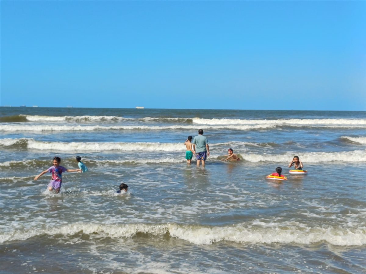 شاطئ بورسعيد 