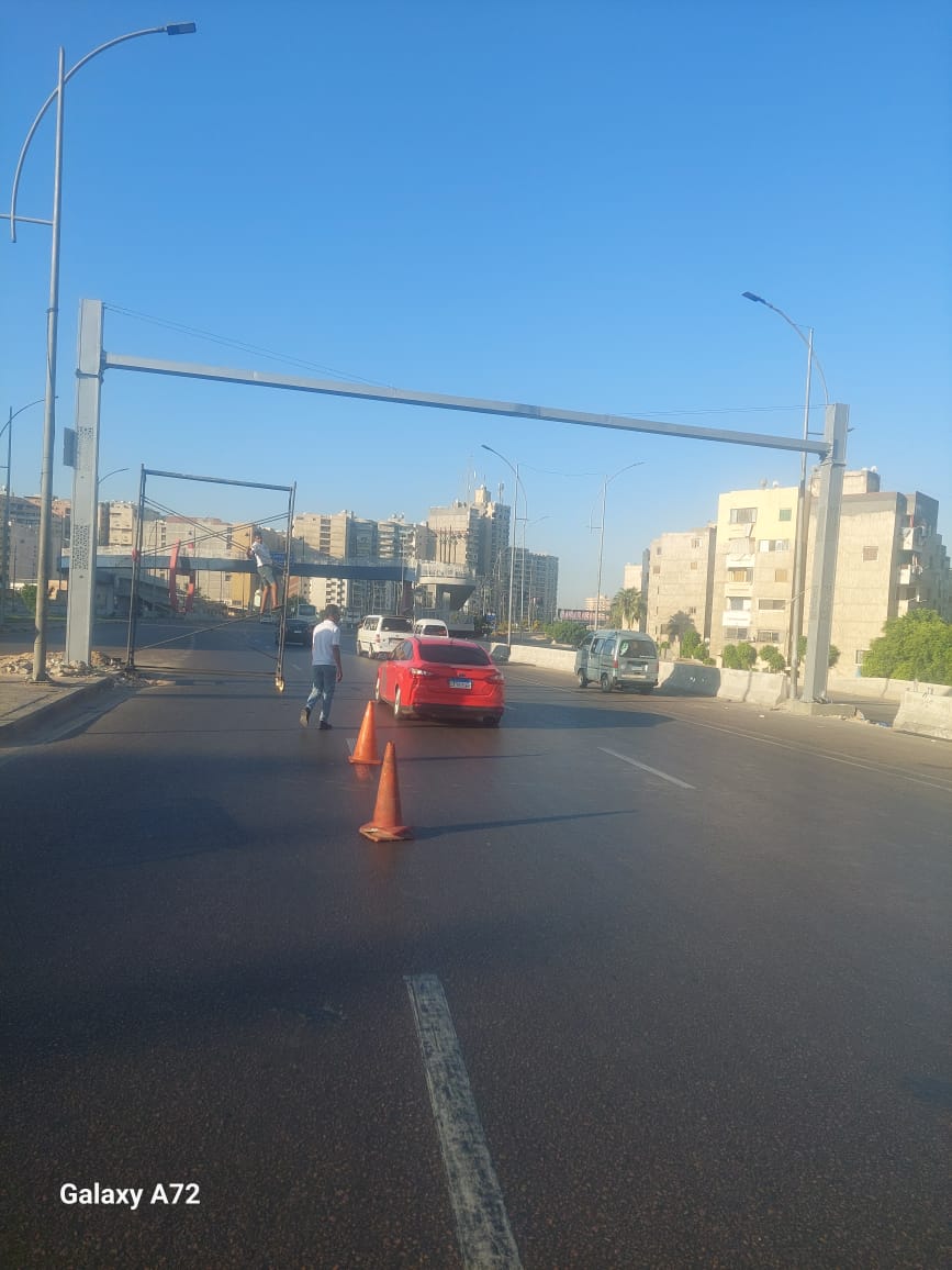 انشاء إشارة مرورية 