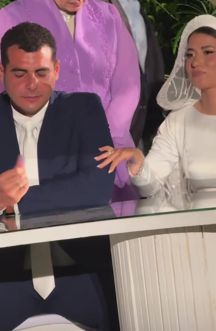 هبة قطب تحتفل بعقد قران ابنتها دينا هشام بحضور الشيخ خالد الجندي ورمضان عبد المعز